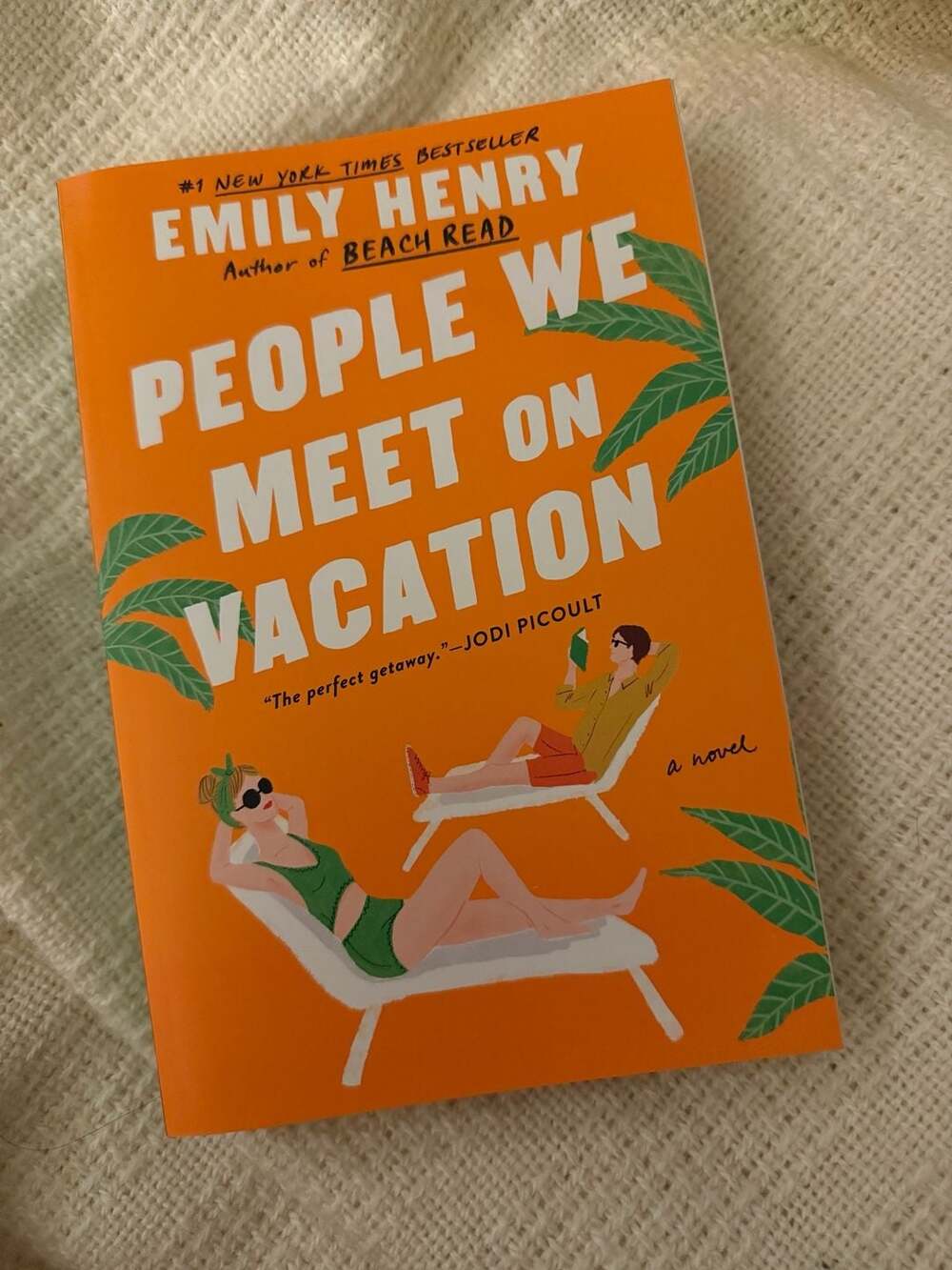 People We Meet on Vacation by Emily Henry Paperback